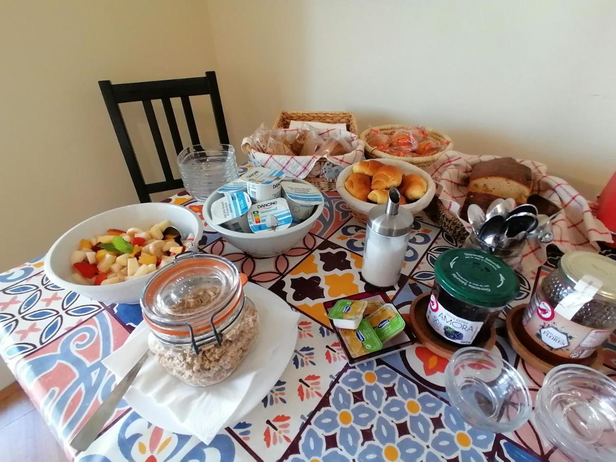 Casa Da Valentina Al77856 Bed & Breakfast Faro Luaran gambar